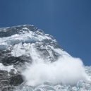 the-massive-avalanche-in-the-icefall-half-an-hour-after-we-passed-through.jpg